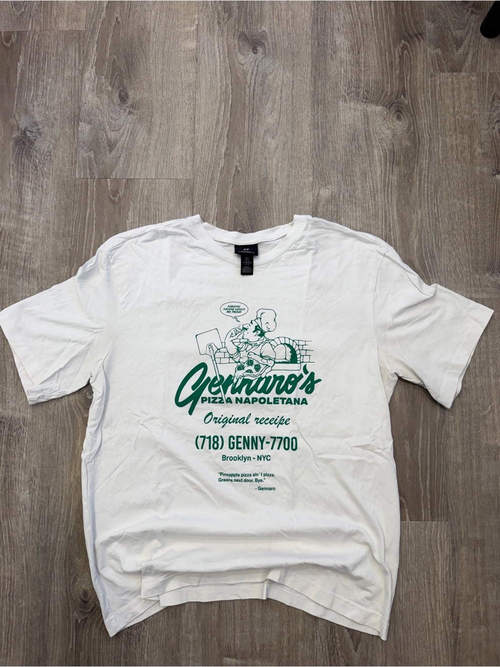 H&M White Short-Sleeve Tee with Green Gennaro's Pizza Graphic